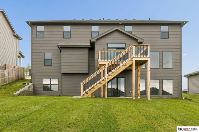 11101 N 161 Street, Bennington, NE 68007
