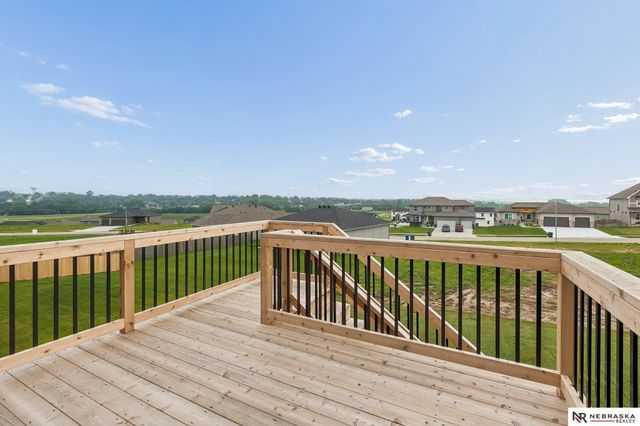 11101 N 161 Street, Bennington, NE 68007