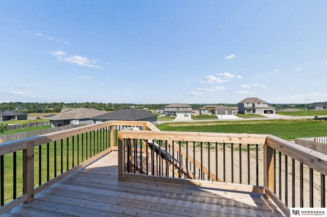 11101 N 161 Street, Bennington, NE 68007