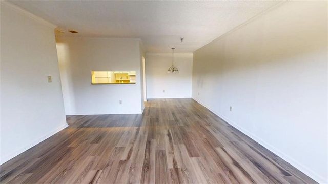 300 Johnson Ferry Road NE B409, Sandy Springs, GA 30328