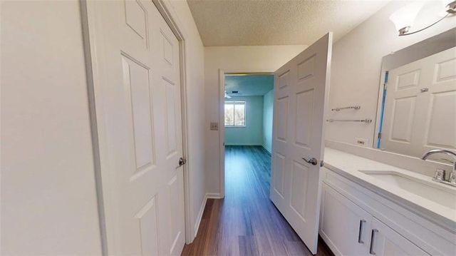 300 Johnson Ferry Road NE B409, Sandy Springs, GA 30328
