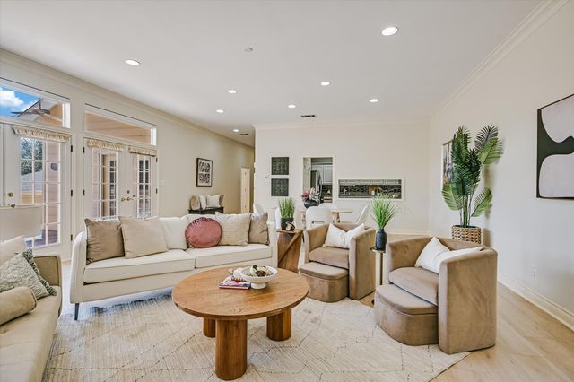 6911 Cat Creek RUN, Austin, TX 78731
