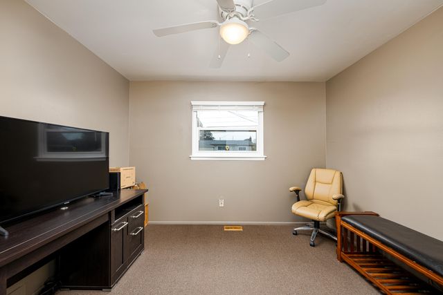 32647 Hees Street, Livonia City, MI 48150