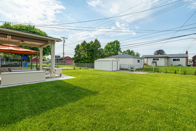 32647 Hees Street, Livonia City, MI 48150