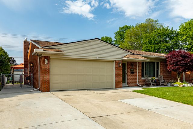32647 Hees Street, Livonia City, MI 48150
