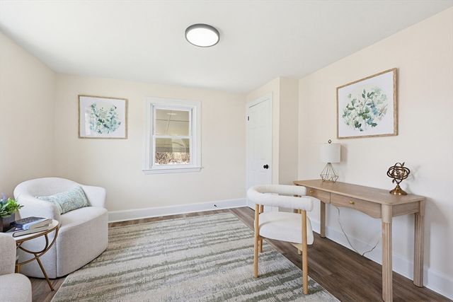47 Willow St, Woburn, MA 01801