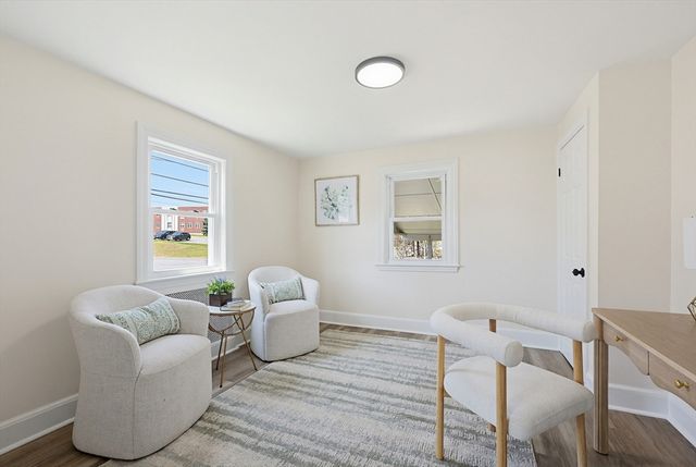 47 Willow St, Woburn, MA 01801