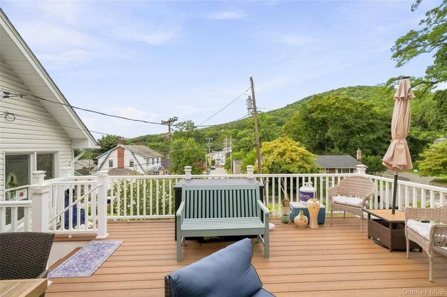 16 Hillside Avenue, Highland Falls, NY 10928
