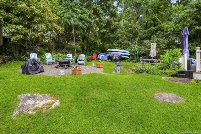 16 Hillside Avenue, Highland Falls, NY 10928