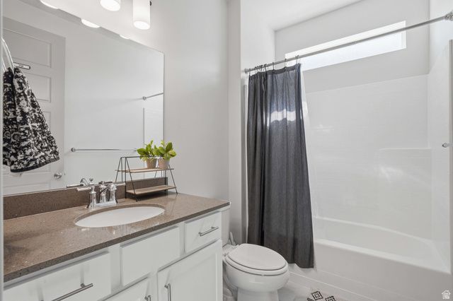 8139 W JOE DR, Magna, UT 84044