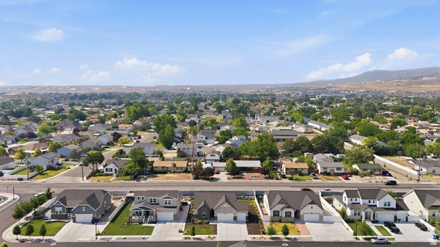 8139 W JOE DR, Magna, UT 84044