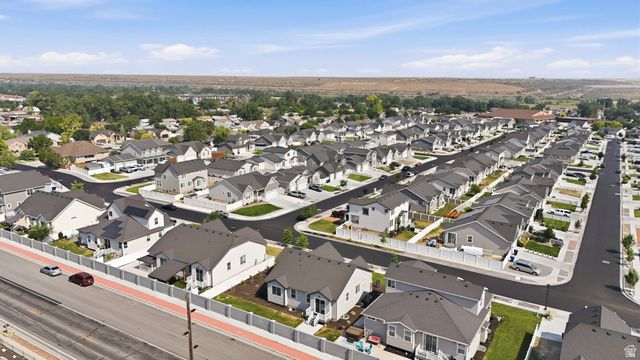 8139 W JOE DR, Magna, UT 84044