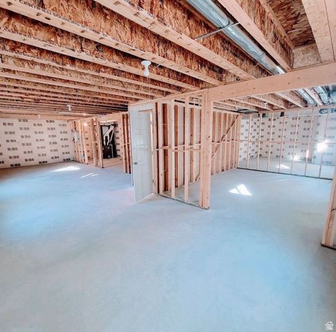 8139 W JOE DR, Magna, UT 84044