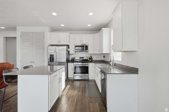 8139 W JOE DR, Magna, UT 84044