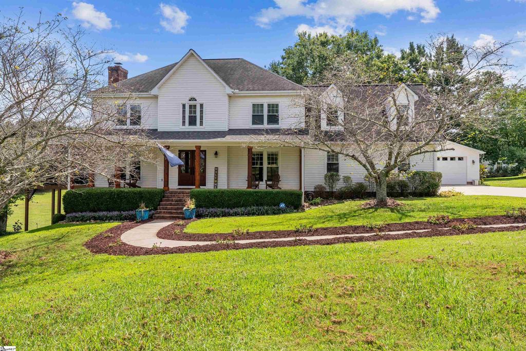 208 Bruce Meadow Road, Simpsonville, SC 29681