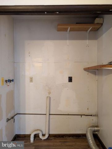 1158 CREEKSIDE DR, Altoona, PA 16601