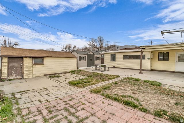 1005 N CAPISTRANO DR, Salt Lake City, UT 84116