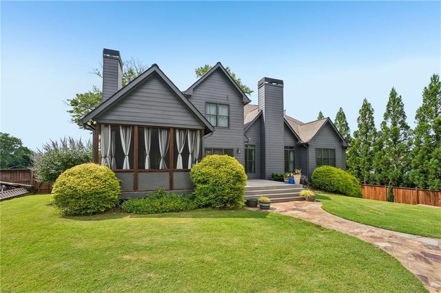 109 Old Avery Drive, Canton, GA 30115