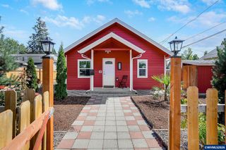 856 Highland Av NE, Salem, OR 97301