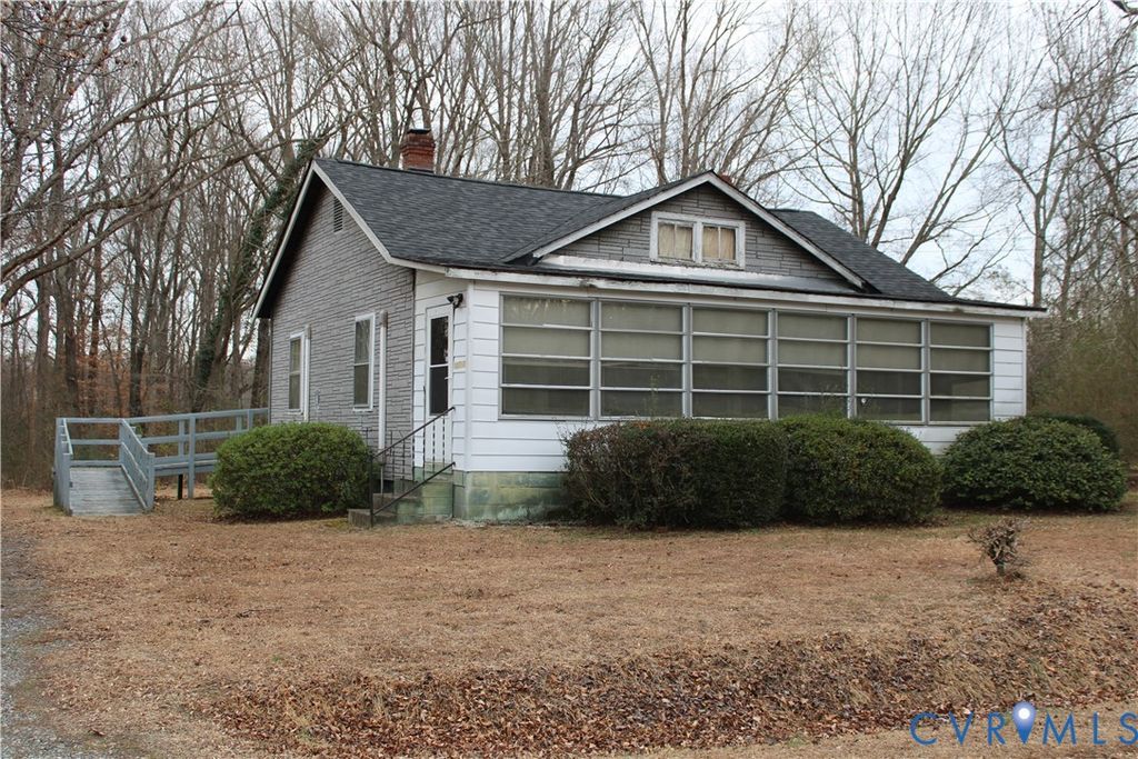 10710 Shady Ln, Charles City, VA 23030