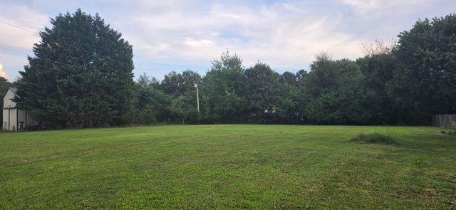 660 Hammett Road, Spartanburg, SC 29307