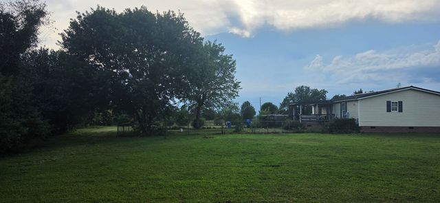 660 Hammett Road, Spartanburg, SC 29307