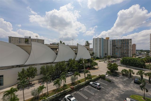 305 N Pompano Beach Boulevard 506, Pompano Beach, FL 33062