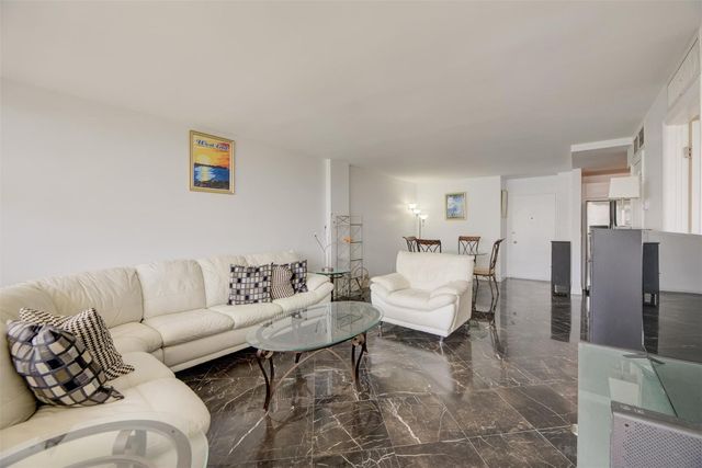 305 N Pompano Beach Boulevard 506, Pompano Beach, FL 33062