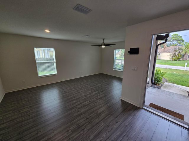 2198 SW Algiers Street, Port St. Lucie, Port St Lucie, FL 34953