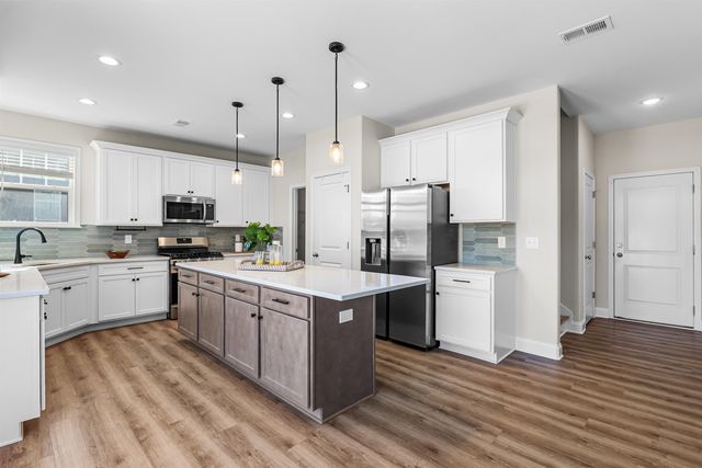 207 Nicole marie Court, Greer, SC 29651