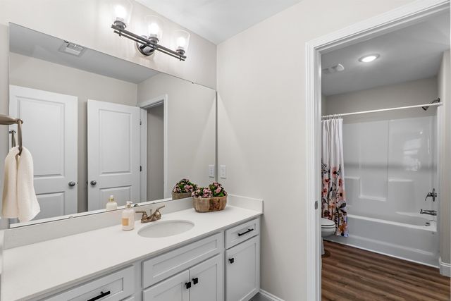 207 Nicole marie Court, Greer, SC 29651