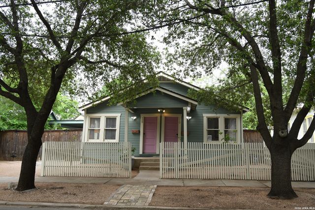 210 Mission St, San Antonio, TX 78210