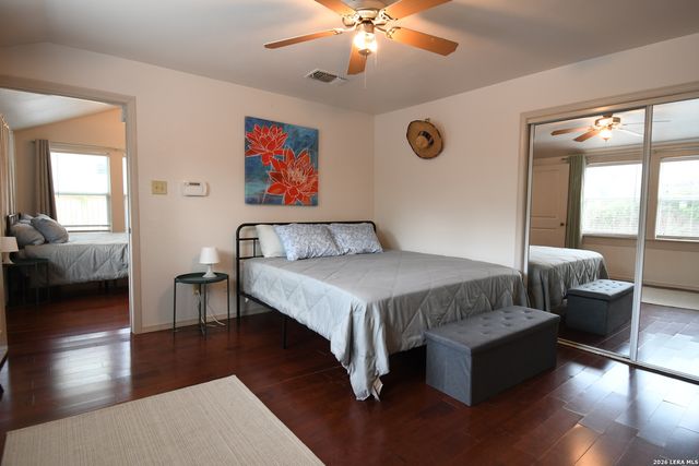 210 Mission St, San Antonio, TX 78210
