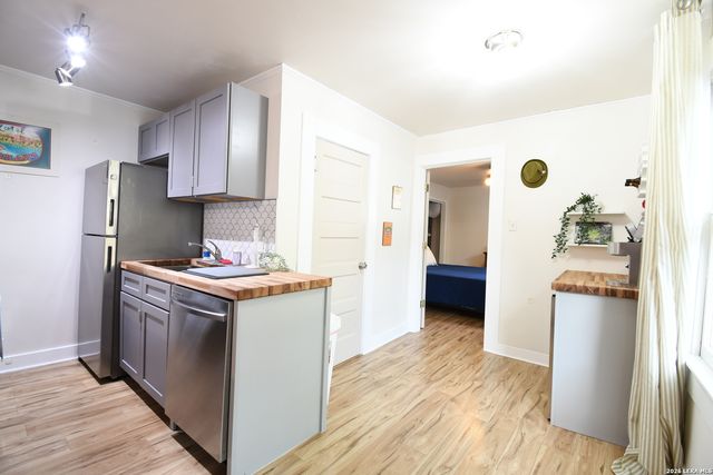 210 Mission St, San Antonio, TX 78210