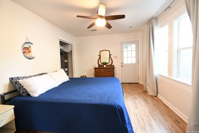 210 Mission St, San Antonio, TX 78210