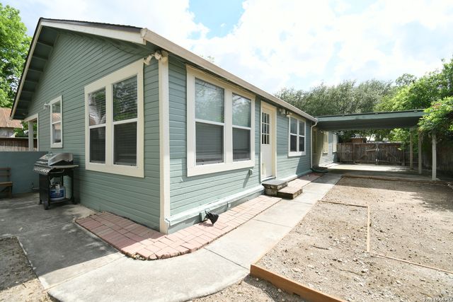 210 Mission St, San Antonio, TX 78210