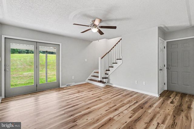 115 SMALL VALLEY RD, Halifax, PA 17032