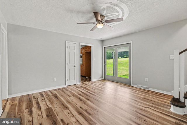 115 SMALL VALLEY RD, Halifax, PA 17032