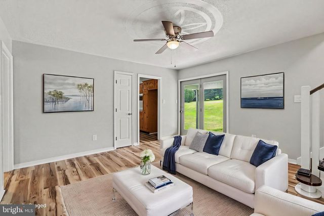 115 SMALL VALLEY RD, Halifax, PA 17032