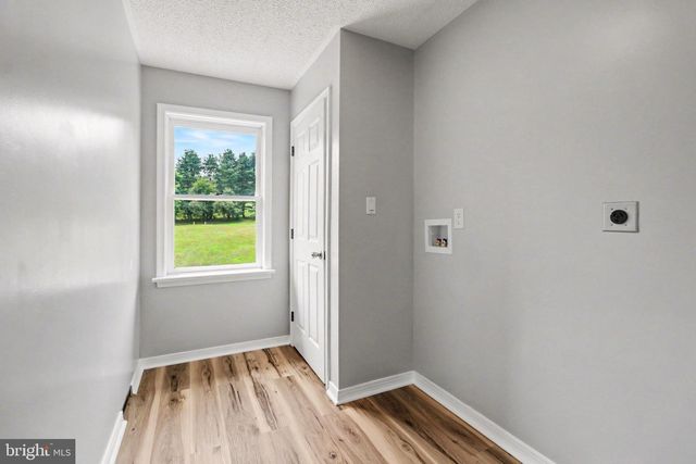 115 SMALL VALLEY RD, Halifax, PA 17032