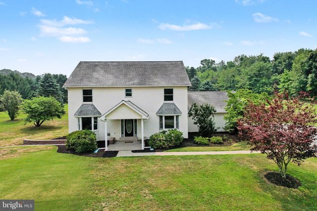 115 SMALL VALLEY RD, Halifax, PA 17032