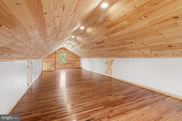 115 SMALL VALLEY RD, Halifax, PA 17032
