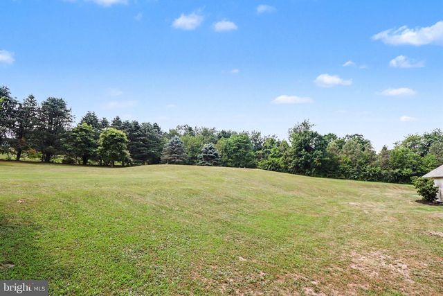 115 SMALL VALLEY RD, Halifax, PA 17032