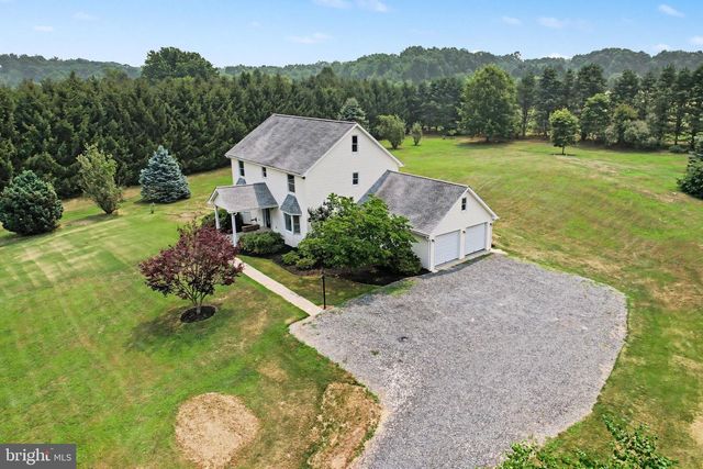 115 SMALL VALLEY RD, Halifax, PA 17032