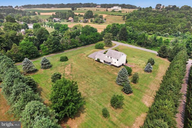 115 SMALL VALLEY RD, Halifax, PA 17032
