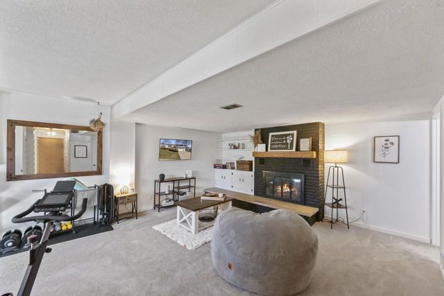 816 Magnolia DRIVE, Waukesha, WI 53188