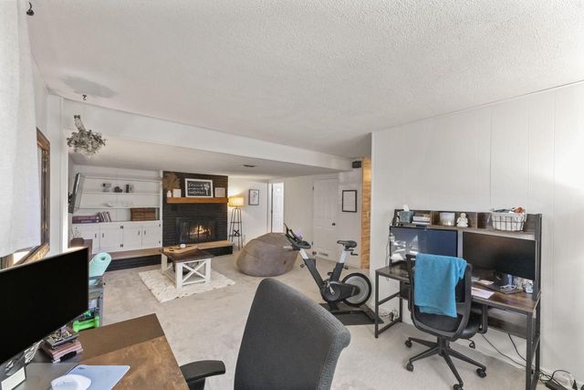 816 Magnolia DRIVE, Waukesha, WI 53188