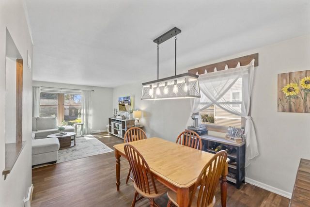 816 Magnolia DRIVE, Waukesha, WI 53188