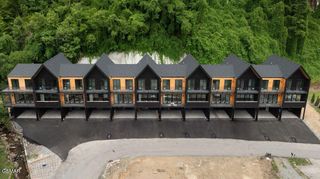 215 Circle Drive # 5, Gatlinburg, TN 37738