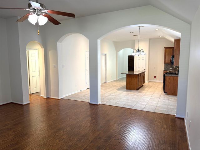 16818 Ranger Ridge Drive, Cypress, TX 77429